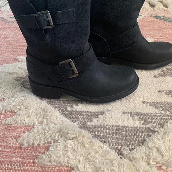 Steve Madden Black Ankle Boots - Picture 4 of 5
